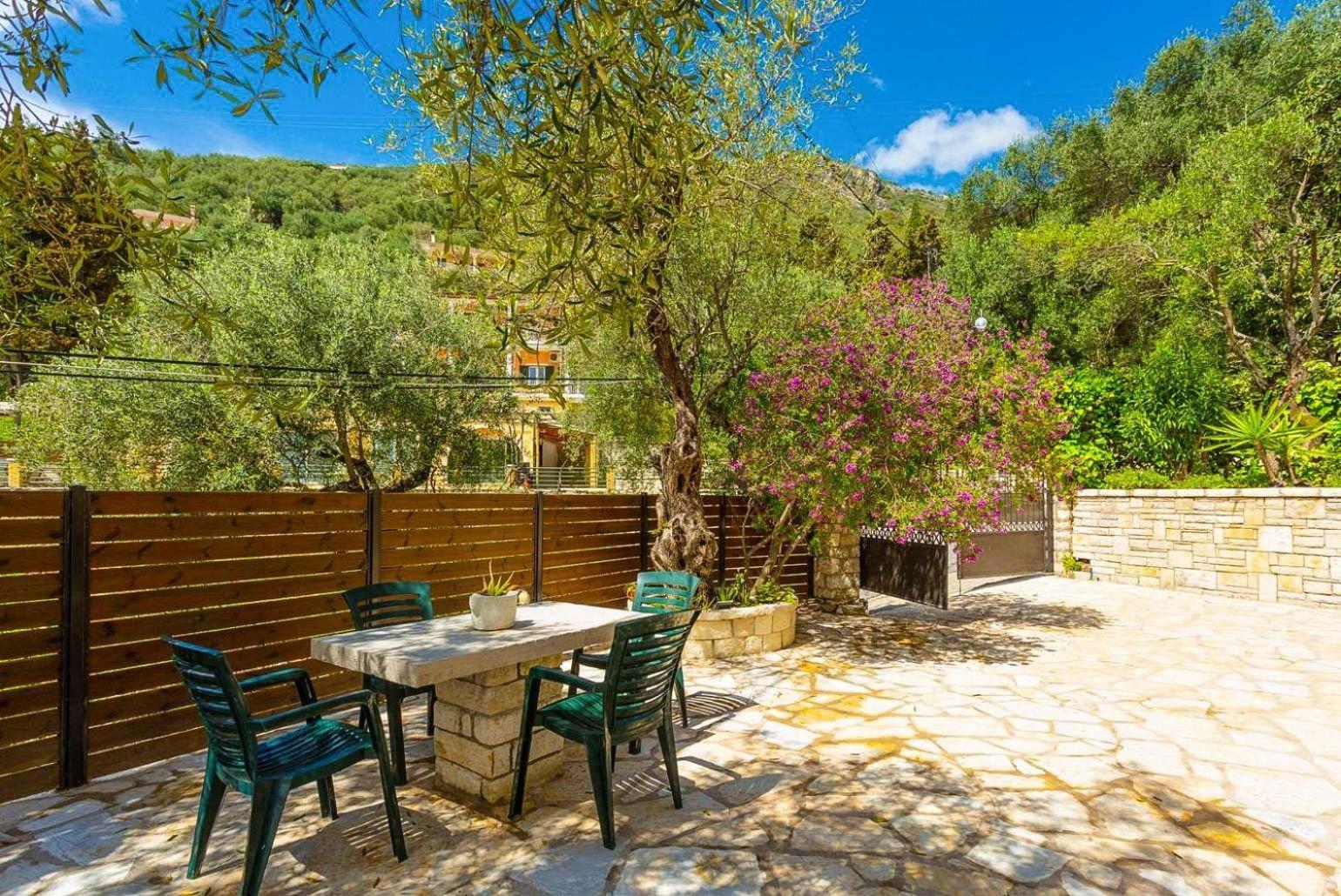 Villa Katerina Katávolos Exterior foto